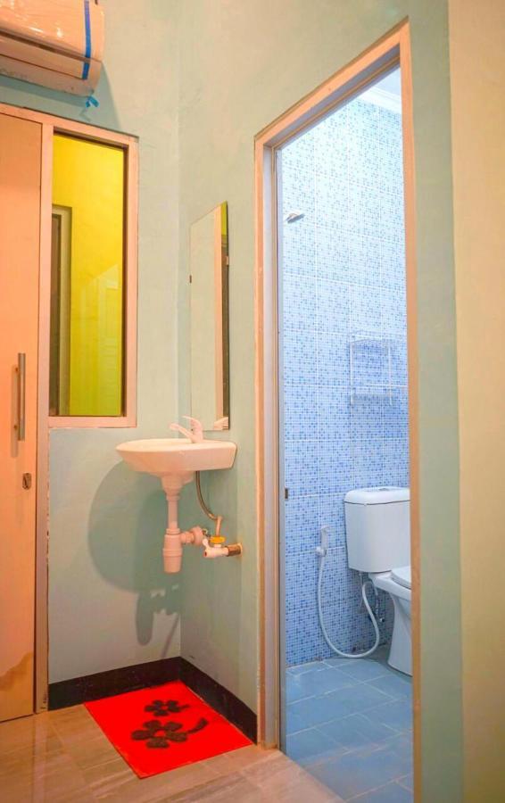 סמאראנג Roomz Budget Residence מראה חיצוני תמונה