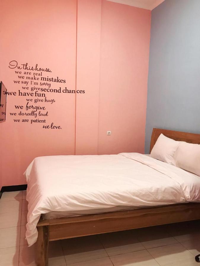 סמאראנג Roomz Budget Residence מראה חיצוני תמונה
